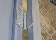 Γκρίζα χρώματος καλωδίων πλέγματος χωρισμάτων πόρτα κλουβιών ασφάλειας επιτροπών ενιαία αρθρωμένη αντιοξειδωτική προμηθευτής